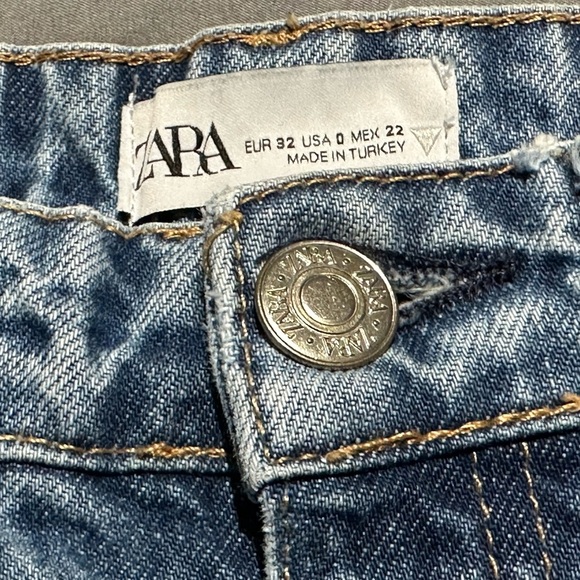 🌟Like New🌟 Zara: Wide Leg Distressed Women's Jeans- Size 0 - Picture 8 of 13